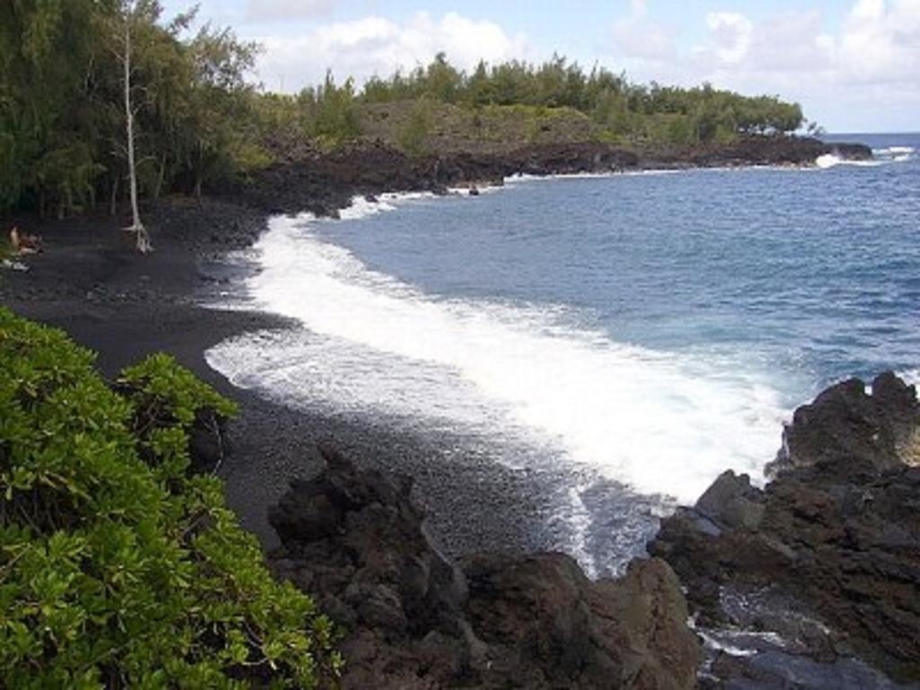 Whale House At Kehena Beach Pahoa Экстерьер фото